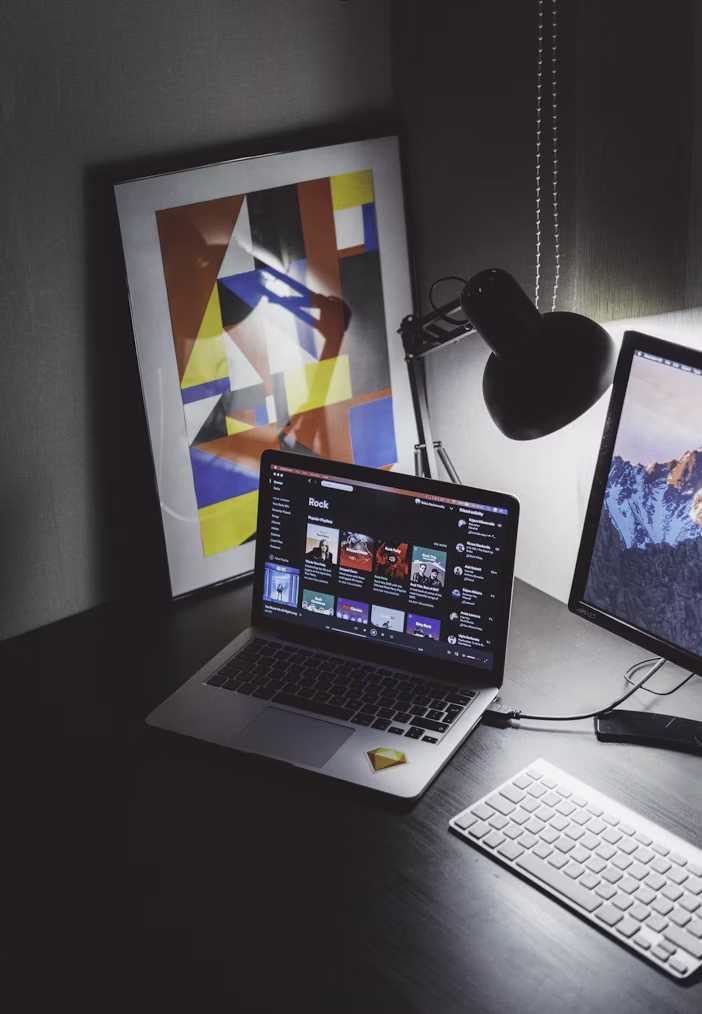 Social Media Graphic Design Services